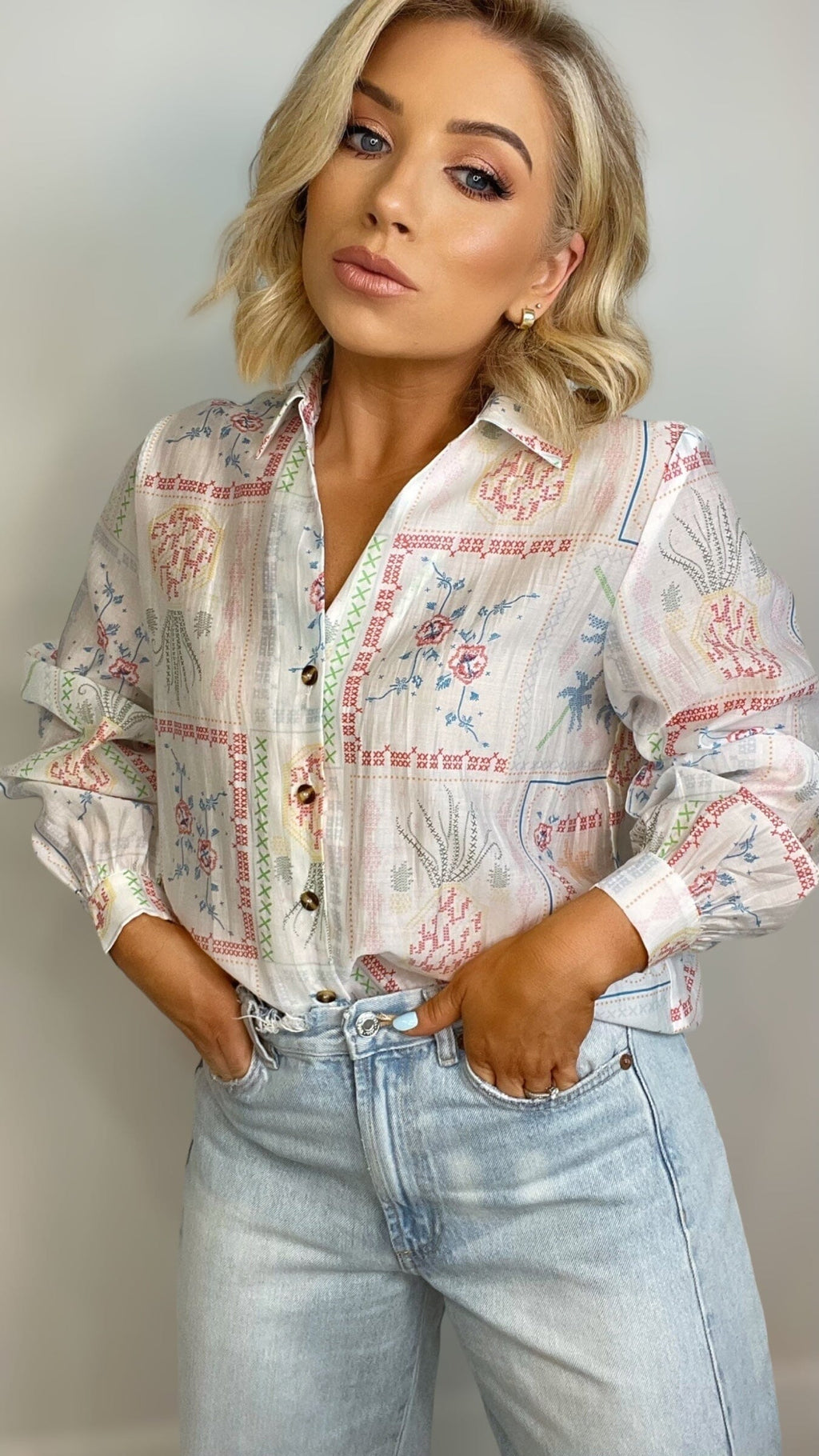 TROPICAL MILEY SHIRT - WHITE Never Fully Dressed 