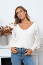 VALERIE V-NECK HEART JUMPER - WHITE Knitwear Coco Boutique 