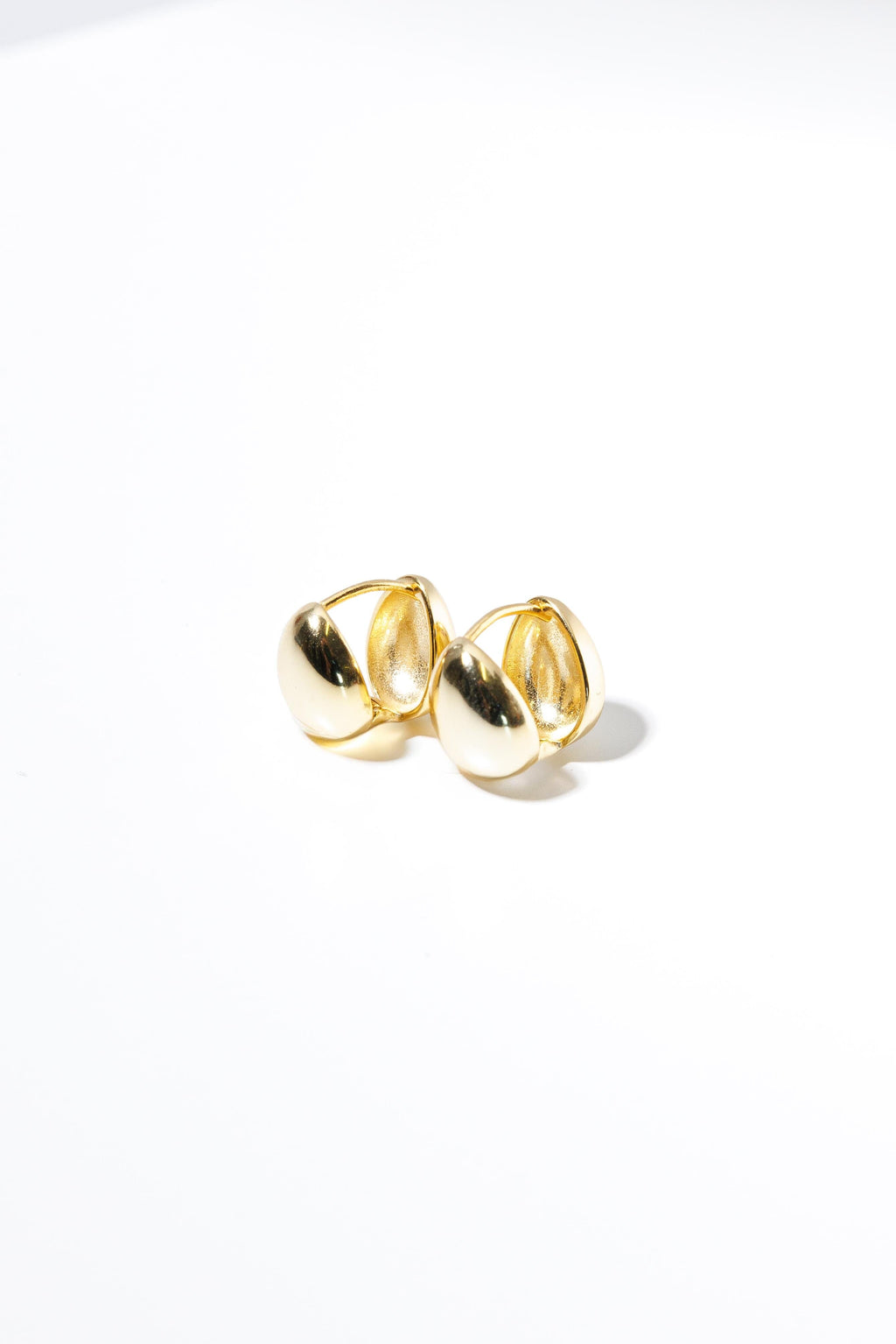 MINI HUGGI HOOPS - GOLD ACORN Jewellery & Accessories Coco Jewellery 