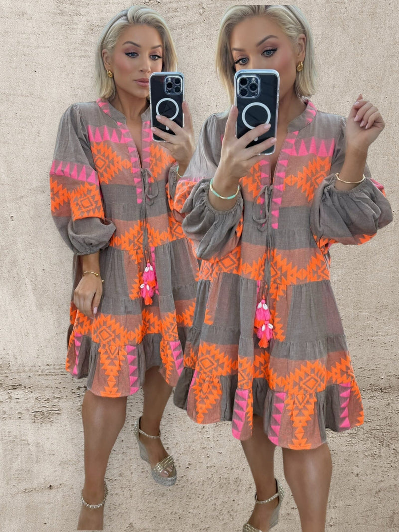 THE AZURA DRESS - TAUPE/FLUO Dresses Coco Boutique 