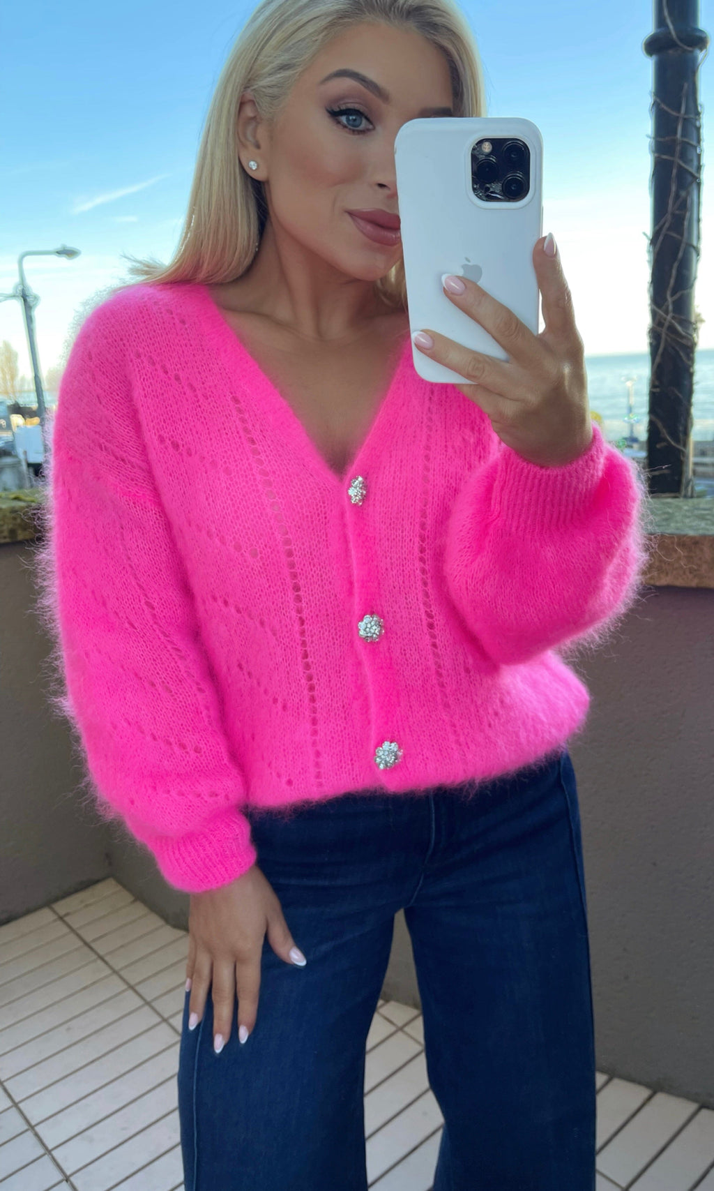 ROSIE V-NECK CARDI - NEON PINK Knitwear April Vintage 